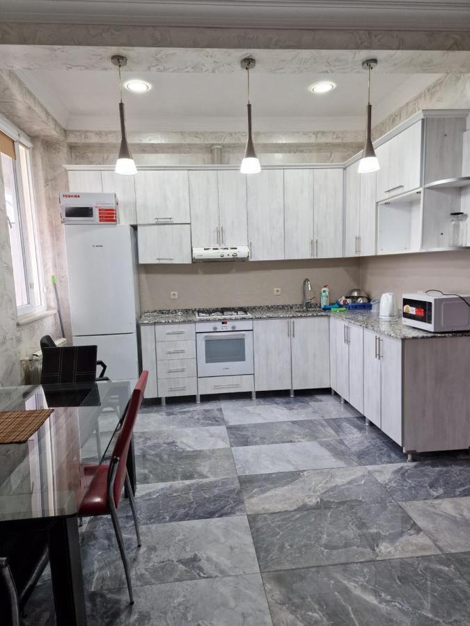 Batumi Flats Apartamento Exterior foto