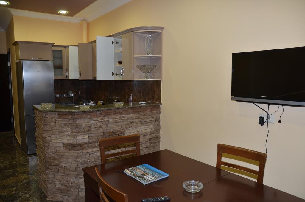 Batumi Flats Apartamento Exterior foto