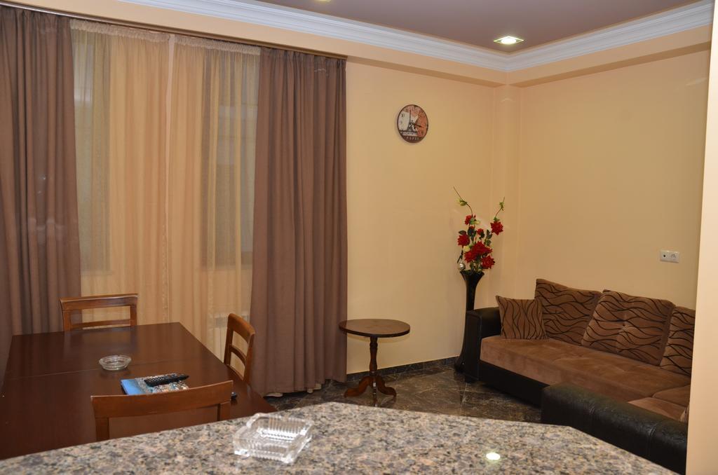 Batumi Flats Apartamento Exterior foto